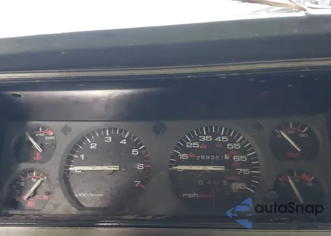 1991 Jeep Cherokee Laredo z USA, uszkodzony, nr VIN 1J4FJ58S0ML593142